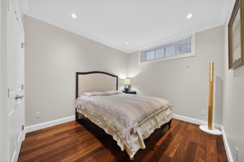 3285 12Th Avenue W, Vancouver, BC 