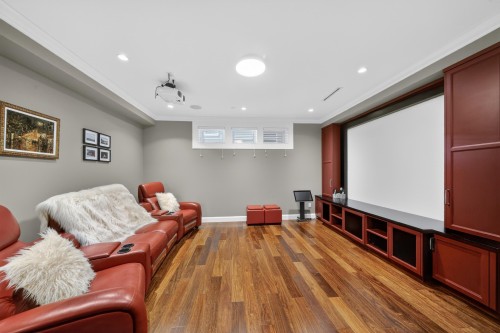 3285 12Th Avenue W, Vancouver, BC 