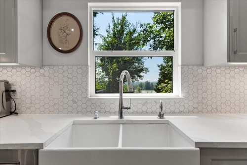 21730 River Road, Maple Ridge, BC 