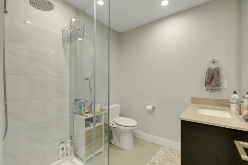 102-806 Gauthier Avenue, Coquitlam, BC 