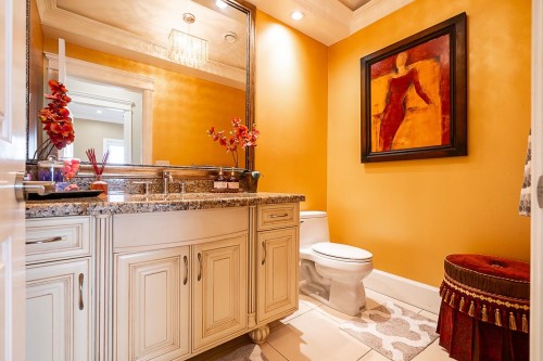 8800 Moore Road, Richmond, BC - Indoor Photo Showing Bathroom