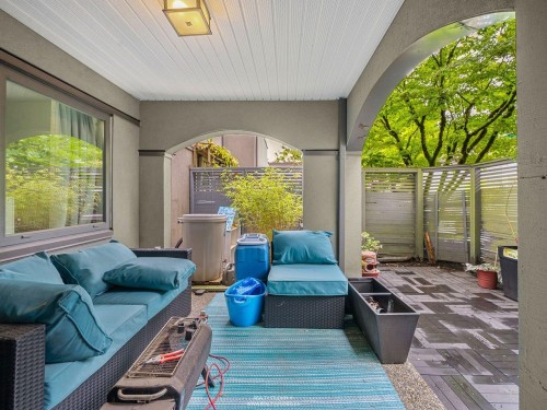 1330 7Th Avenue W, Vancouver, BC -  With Deck Patio Veranda With Exterior