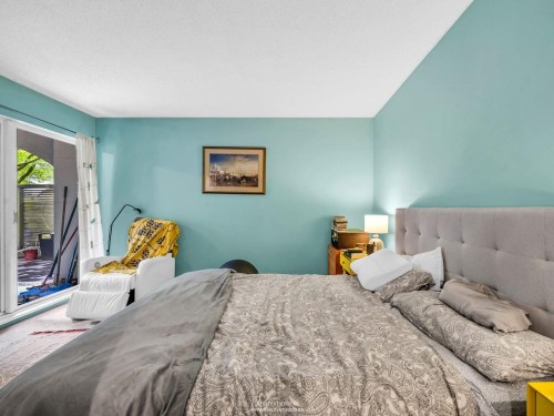 1330 7Th Avenue W, Vancouver, BC - Indoor Photo Showing Bedroom
