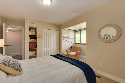 3821 Lonsdale Avenue, North Vancouver, BC 