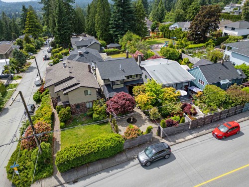 3821 Lonsdale Avenue, North Vancouver, BC 