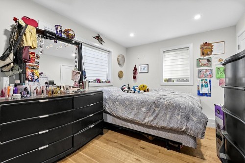 5430 Melbourne Street, Vancouver, BC - Indoor Photo Showing Bedroom