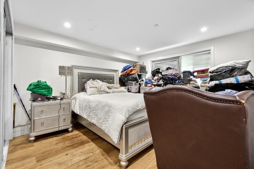 5430 Melbourne Street, Vancouver, BC - Indoor Photo Showing Bedroom