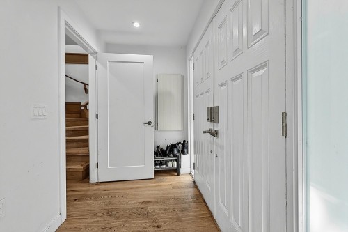 5430 Melbourne Street, Vancouver, BC - Indoor Photo Showing Other Room