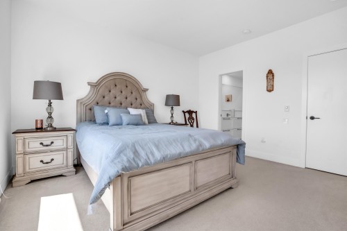 144-3529 Baycrest, Coquitlam, BC - Indoor Photo Showing Bedroom