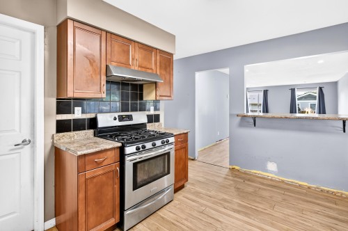 21598 Spring Avenue, Maple Ridge, BC 