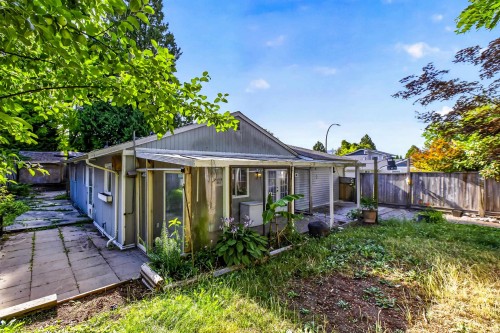21598 Spring Avenue, Maple Ridge, BC 