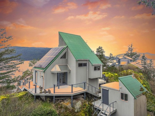 28 Passage Island, Vancouver, BC 