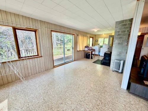 6787 Sechelt Inlet Road, Sechelt, BC 
