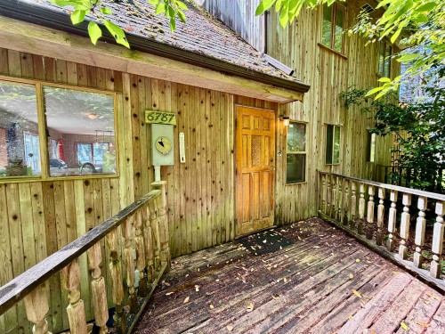 6787 Sechelt Inlet Road, Sechelt, BC 