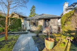 4377 12th Avenue W Vancouver, BC V6R 2P9