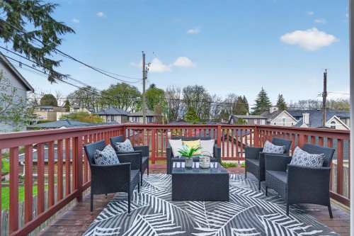 4377 12Th Avenue W, Vancouver, BC 