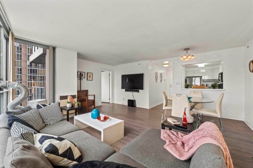 2102-930 Cambie Street  Vancouver, BC V6B 5X6