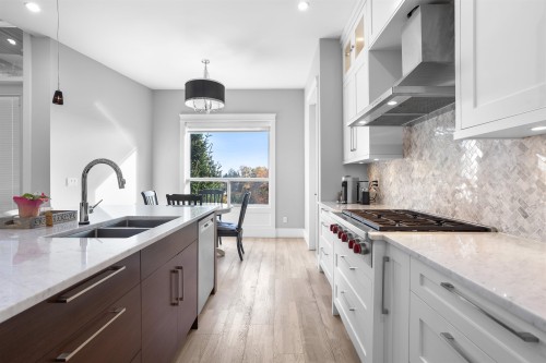 8656 Gilley Avenue, Burnaby, BC 