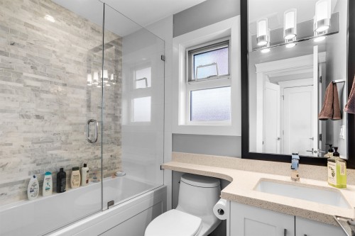 8656 Gilley Avenue, Burnaby, BC 