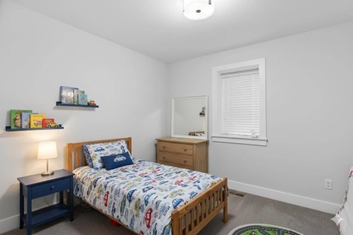 8656 Gilley Avenue, Burnaby, BC 
