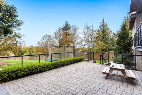 8656 Gilley Avenue, Burnaby, BC 