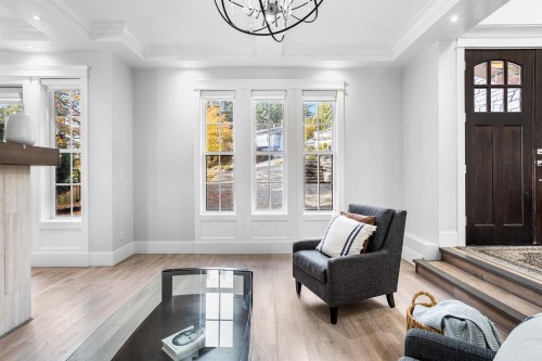 8656 Gilley Avenue, Burnaby, BC 