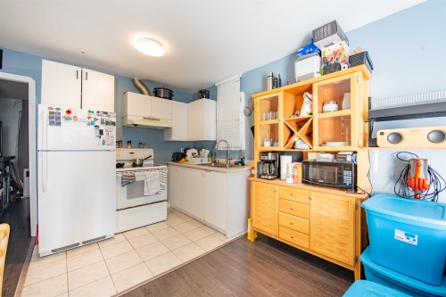4885 Baldwin Street, Vancouver, BC 