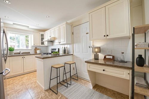 4885 Baldwin Street, Vancouver, BC 