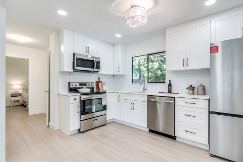 2155 Rindall Avenue, Port Coquitlam, BC 