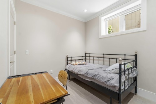 3537 18Th Avenue W, Vancouver, BC 