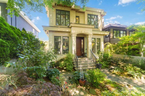 3537 18Th Avenue W, Vancouver, BC 