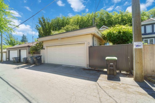 3537 18Th Avenue W, Vancouver, BC 