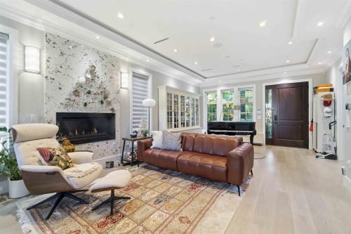 3537 18Th Avenue W, Vancouver, BC 