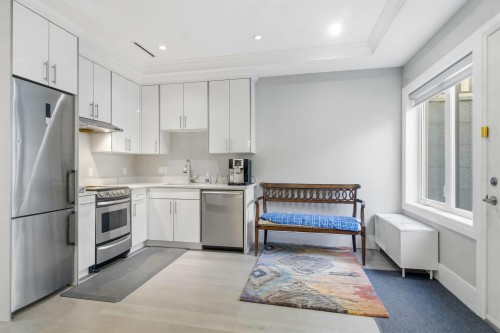 3537 18Th Avenue W, Vancouver, BC 