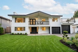 7969 Burnlake Drive Burnaby, BC V5A 2G2