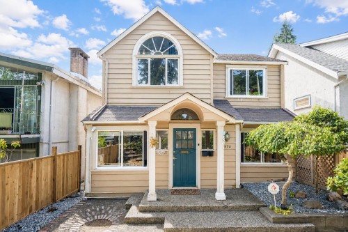 3870 17Th Avenue W, Vancouver, BC 
