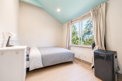 3870 17Th Avenue W, Vancouver, BC 