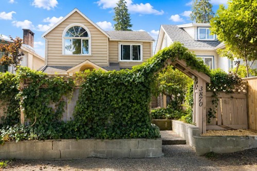 3870 17Th Avenue W, Vancouver, BC 