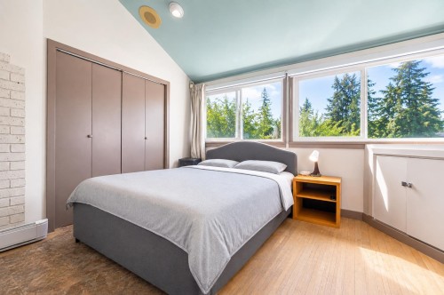 3870 17Th Avenue W, Vancouver, BC 