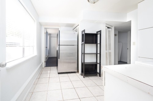 10240 Algonquin Drive, Richmond, BC - Indoor Photo Showing Other Room