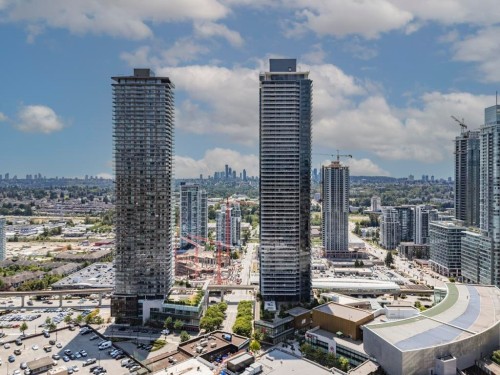 2611-1955 Alpha Way, Burnaby, BC - Outdoor With View