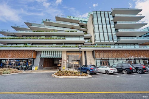 214-1355 Bellevue Avenue  West Vancouver, BC V7T 0B4