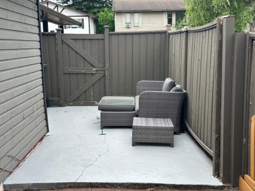 11437 Kingcome Avenue, Richmond, BC - Outdoor With Exterior
