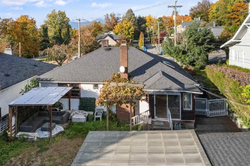 1830 33Rd Avenue W, Vancouver, BC - Outdoor With Deck Patio Veranda