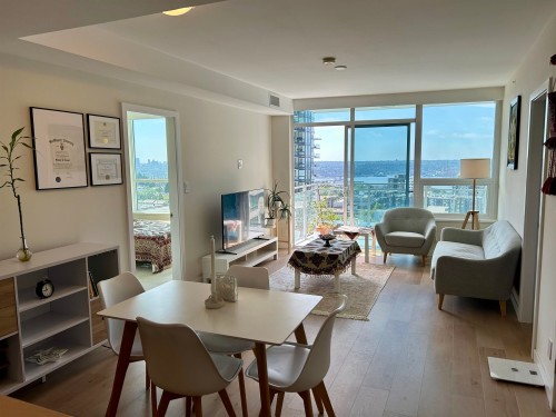 1403-125 14th Street E North Vancouver, BC V7L 0E6