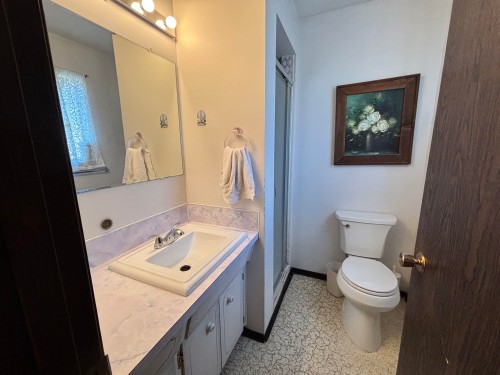 7871 Frobisher Drive, Richmond, BC - Indoor Photo Showing Bathroom