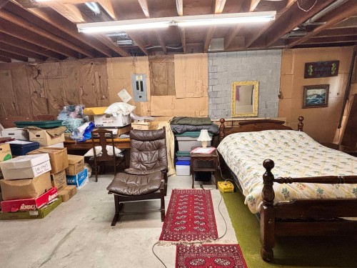 7871 Frobisher Drive, Richmond, BC - Indoor Photo Showing Basement