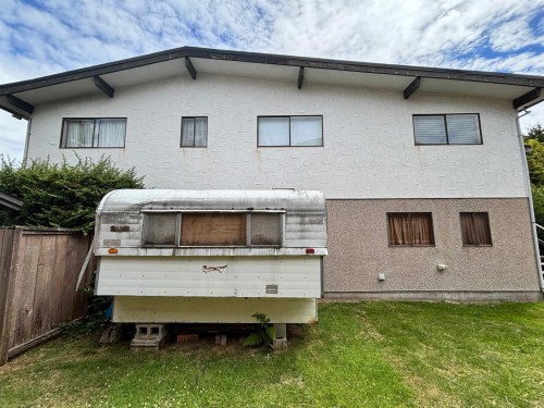 7871 Frobisher Drive, Richmond, BC - Outdoor With Exterior