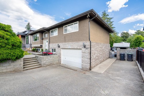207 Mundy Street, Coquitlam, BC 