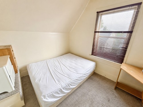 1243 Broadway E, Vancouver, BC 